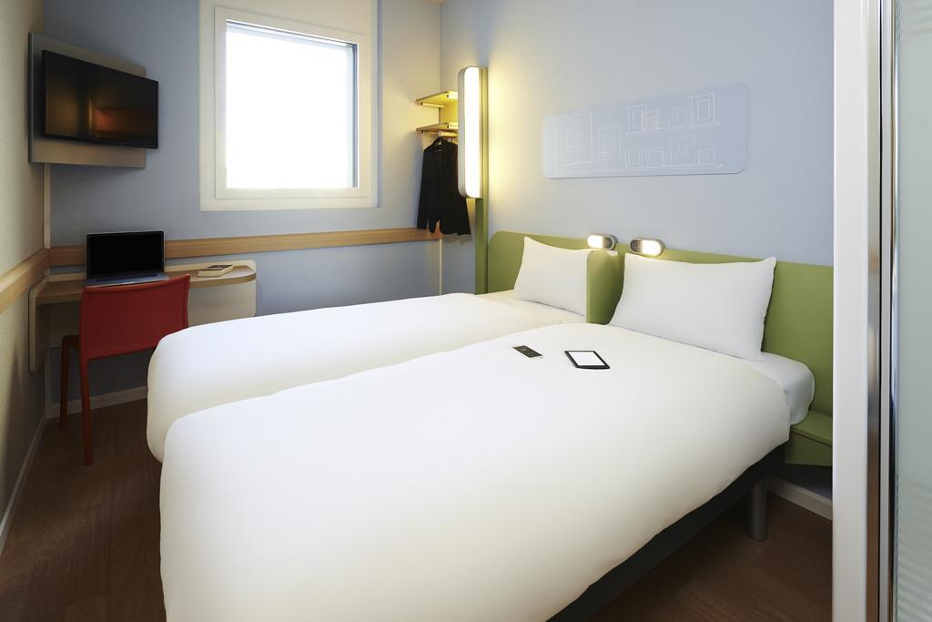 Hotel Ibis Budget Lyon Eurexpo - Chassieu Chambre photo